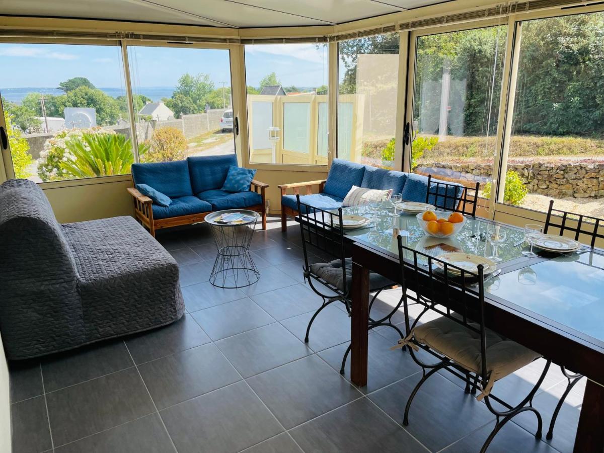 Maison Spacieuse A Deux Pas De La Plage Roscanvel 外观 照片