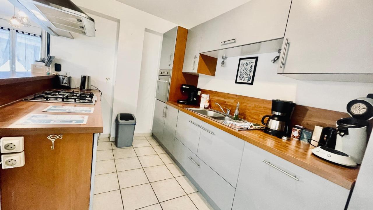 Maison Spacieuse A Deux Pas De La Plage Roscanvel 外观 照片