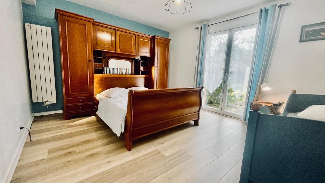 Maison Spacieuse A Deux Pas De La Plage Roscanvel 外观 照片